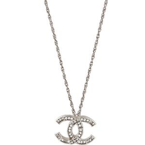 CHANEL Strass & Pearl CC Pendant Necklace, EUC